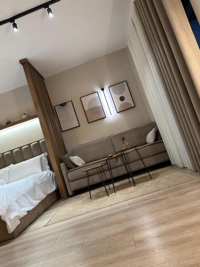 4Seasonsgea , Deluxe Studio , City Centre , تيرانا المظهر الخارجي الصورة